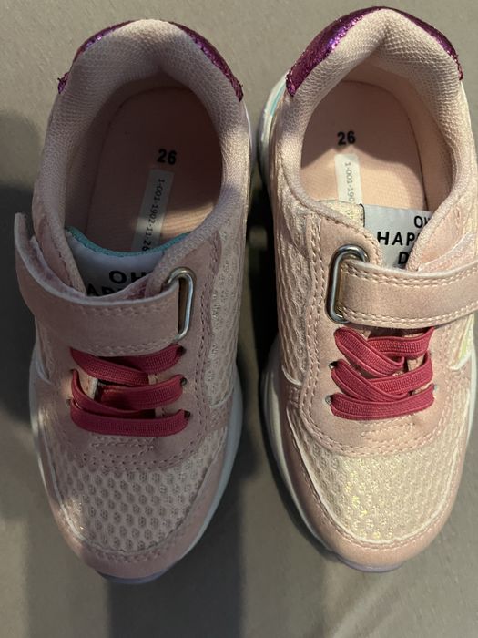 НОВИ! Маратонки за момичета