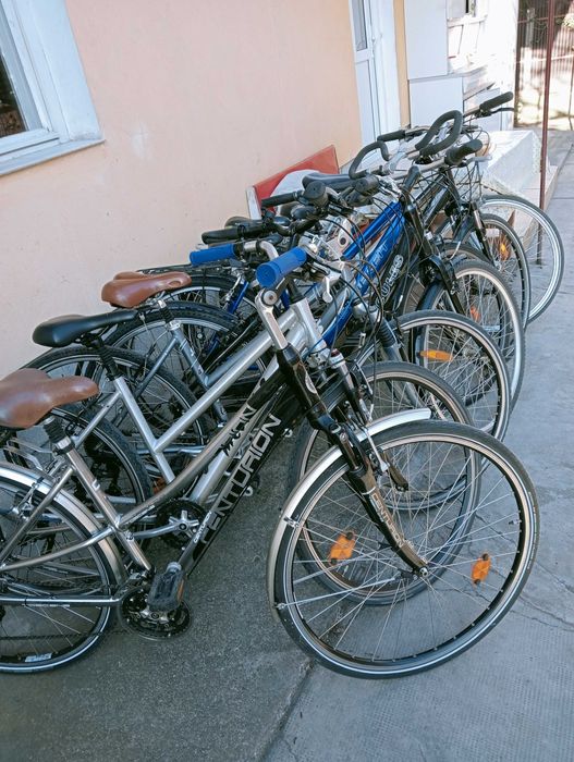 Biciclete oras aluminiu femei 24 V Shimano Deore roti 28 Suspensie