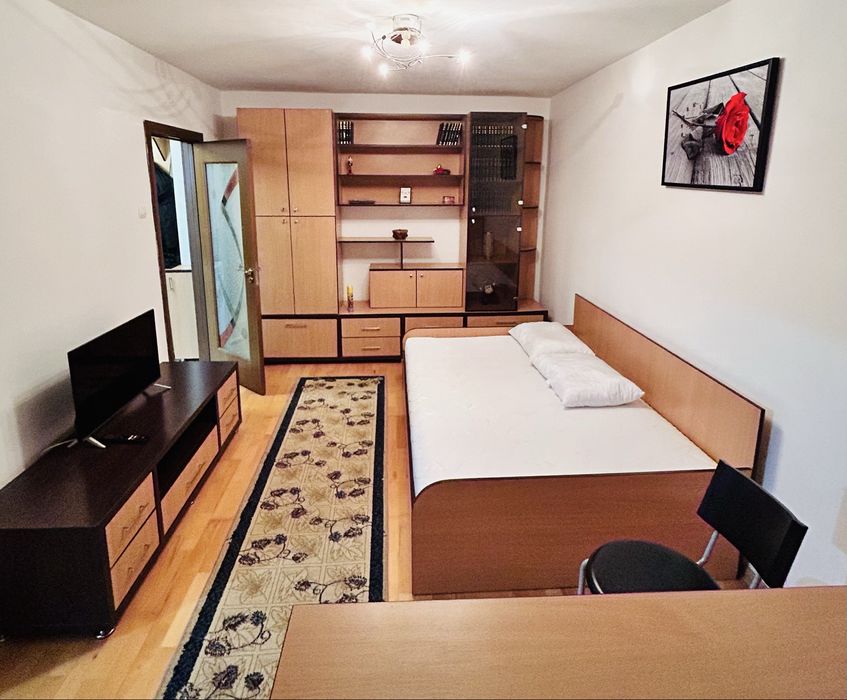 Închiriez garsonieră Rovine – Craiova (langa fostul Frigorifer)