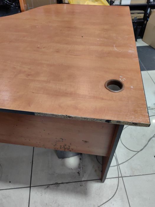 Продам офисный стол