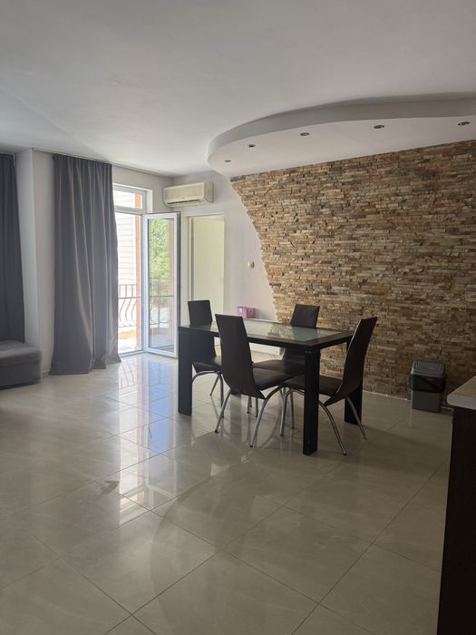 Апартамент за нощувки Несебър