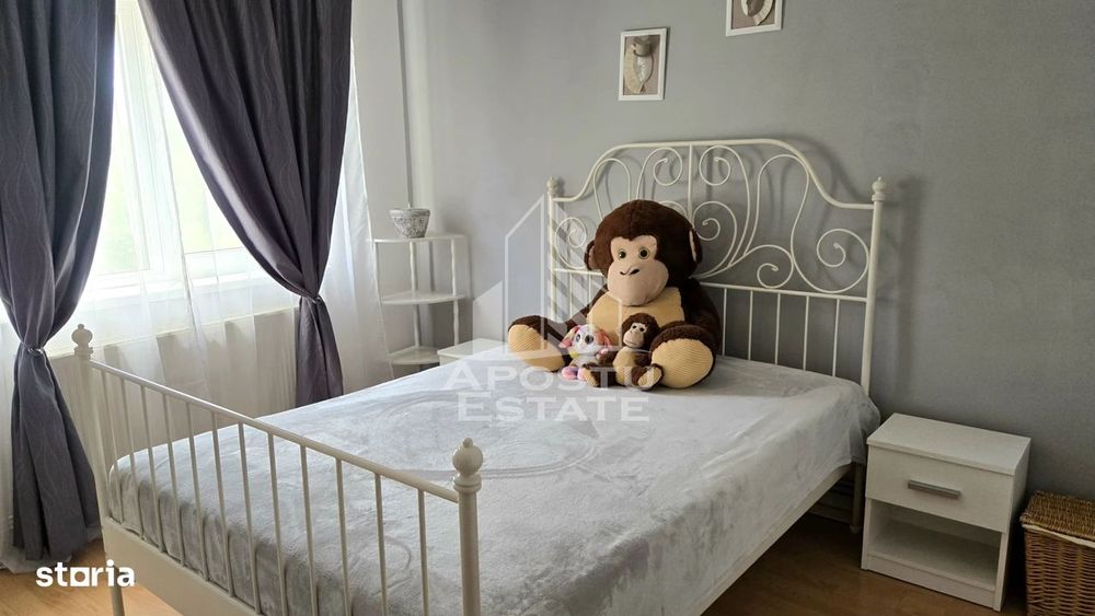 Apartament de vanzare cu 3 camere, decomandat,centrala proprie,Lipovei