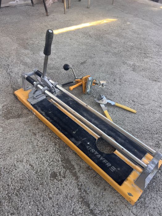 Продам ручной плиткорез (кафелерезка)