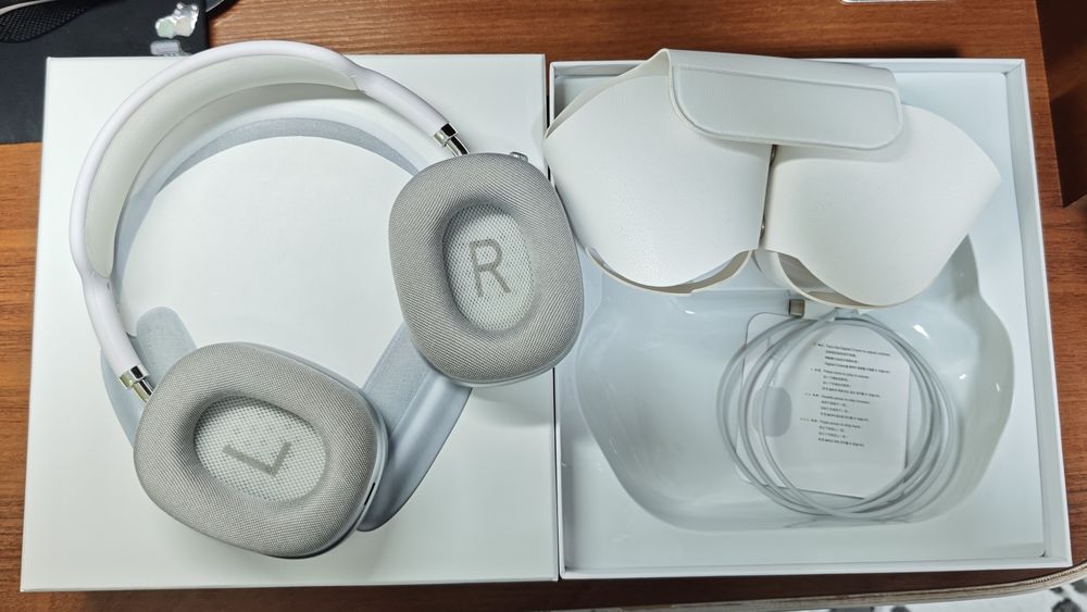 Airpods max (1:1)