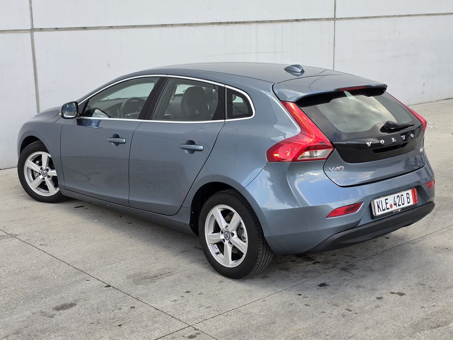 VOLVO V40 2014 — imagine 4