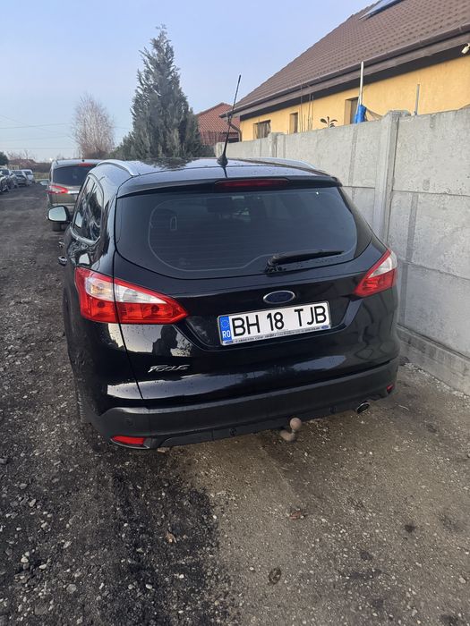 Ford focus 3 an 2012 automat  euro5