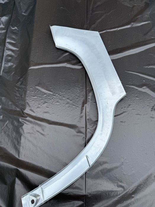 Вежда за Мерцедес 124