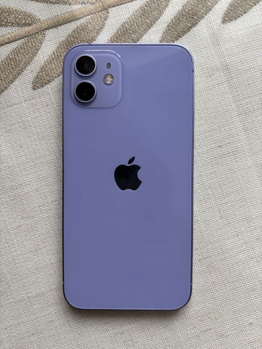 Продается Айфон 12  128гб