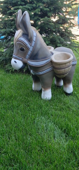 Садовые фигурки.