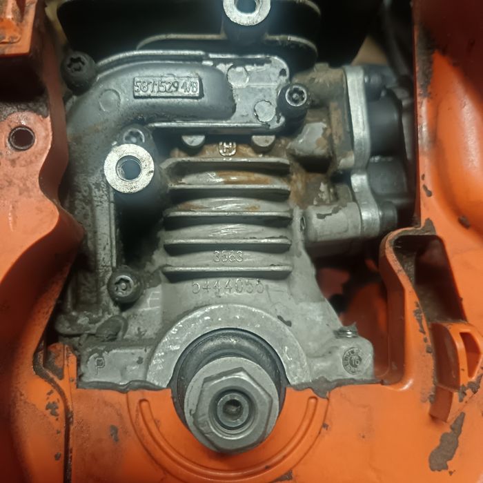 Husqvarna 440 x TORQ