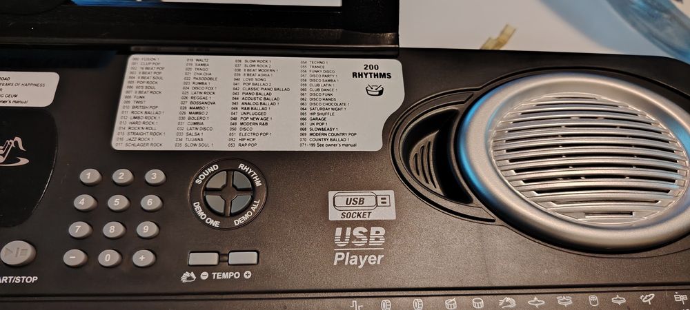 Синтезатор BONTEMPi със USB Player