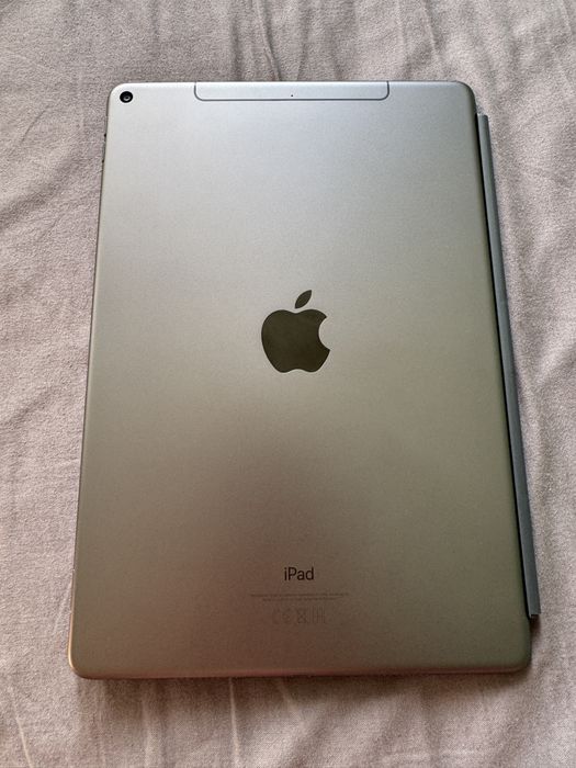 Ipad Air 3rd gen, 10,5" 256gb, Wifi & Cellular (A2123) + Husa Apple