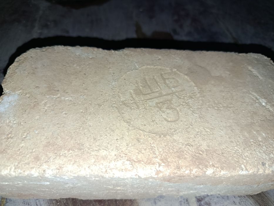 Витрина полка шкаф магазин докон shkaf polka гишт агнеупорний