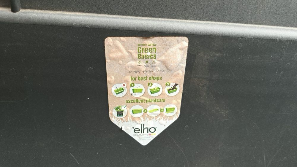 3  Jardiniere mari ( pret lot