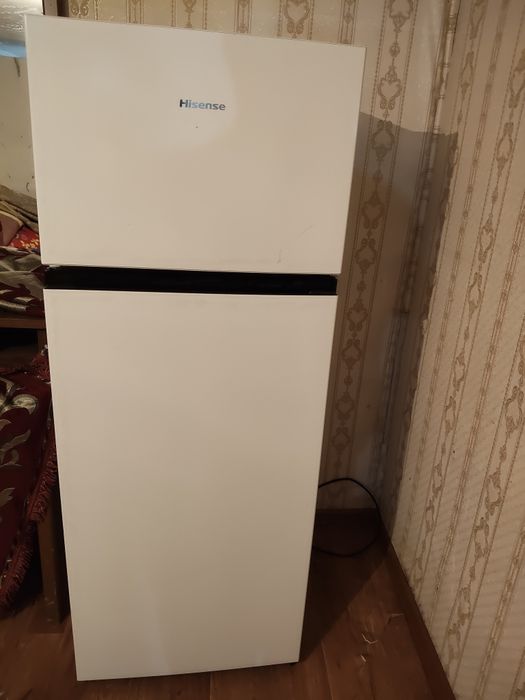 Холодильник новый