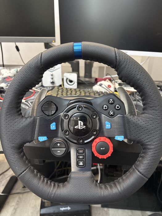 Logitech g29 + коробка передач + подставка для руля(кокпит)