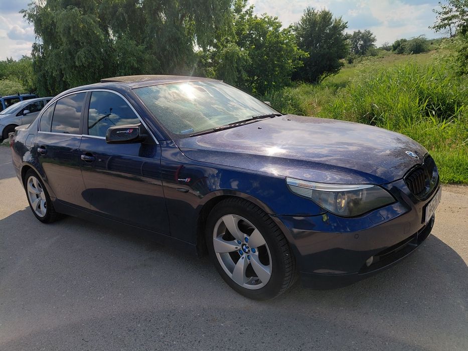 BMW 5 Series 2004
