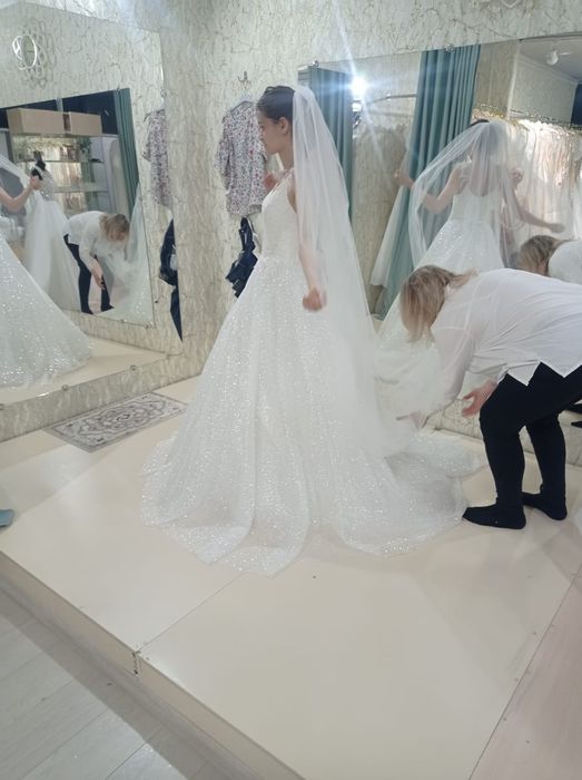 Свадебное платье