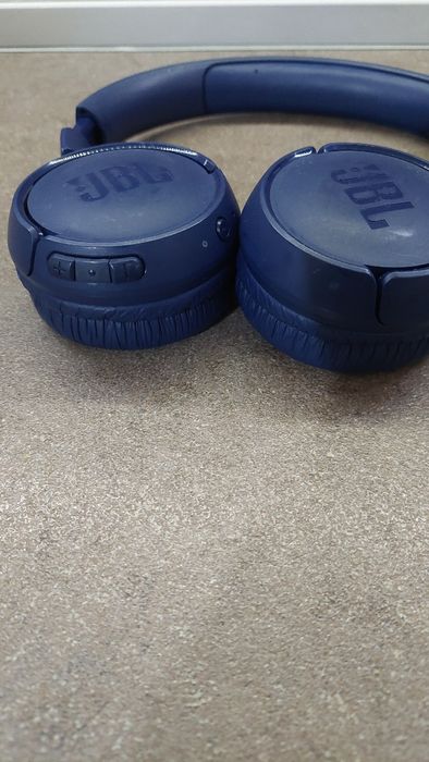 Jbl безжични слушалки
