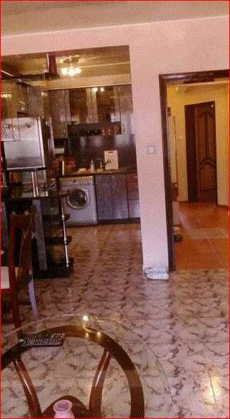 Дава се под наем Тристаен апартамент в Пловдив, Коматево - 90 кв.м за 336.6 € - Снимка #2