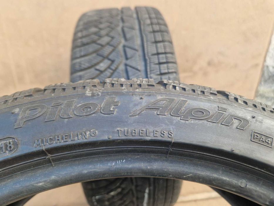 2 Michelin R19 225/40
Зимни гуми 
DOT3018