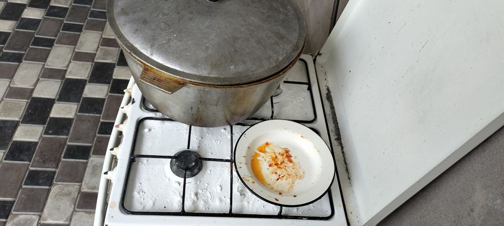 Газ плита сотилади тайор ишлавоткан