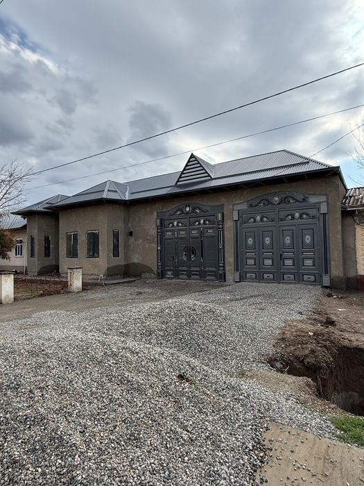 Шахрисабз шахрида станцияда тайёр курилиб биьирилган участок