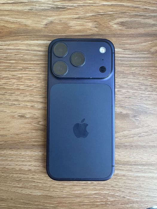 Iphone 17 pro 256 гб