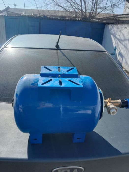 Продам гидроаккумулятор