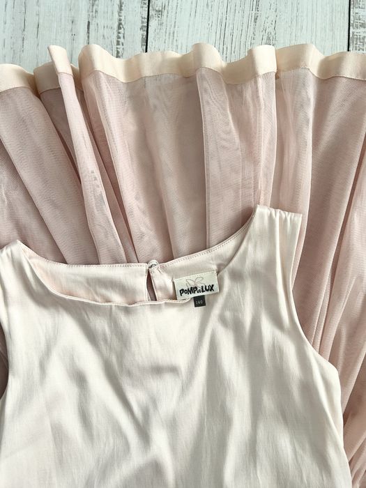 Детски рокли 140см