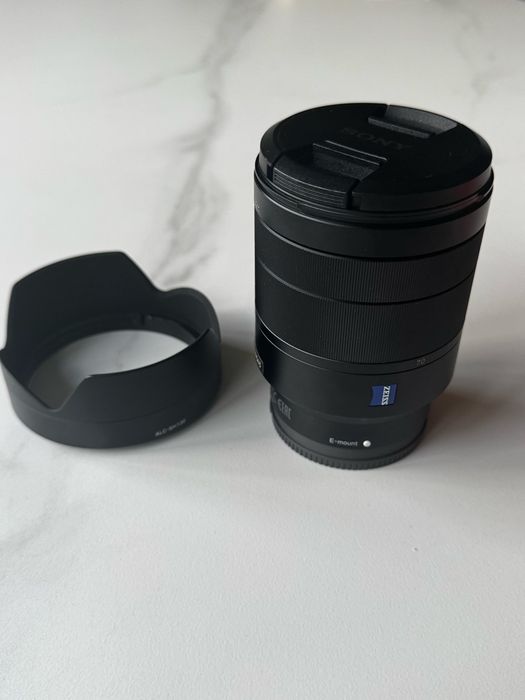 SONY FE 24-70 F4 Zeiss