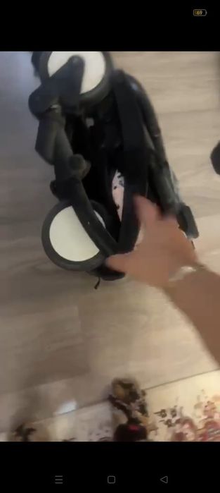 Коляска Kidilo Wonder.