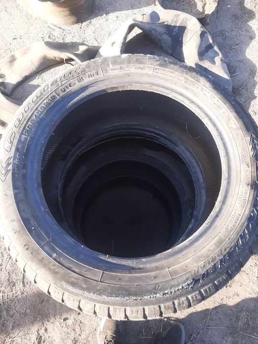Продам шины 9 штук