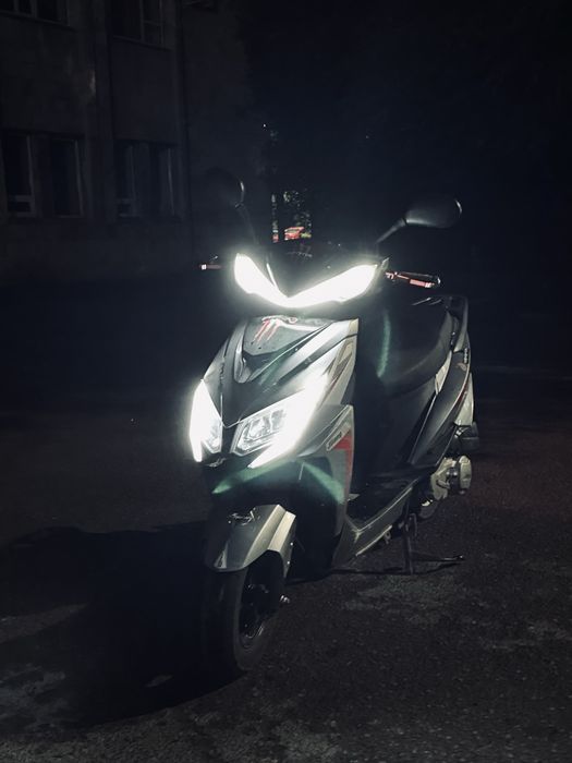 Продам мопед  м10 пробег 2000
