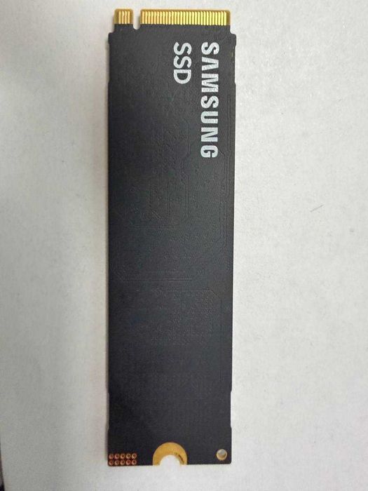Samsung PM9E1 1TB NVMe PCIe 5.0