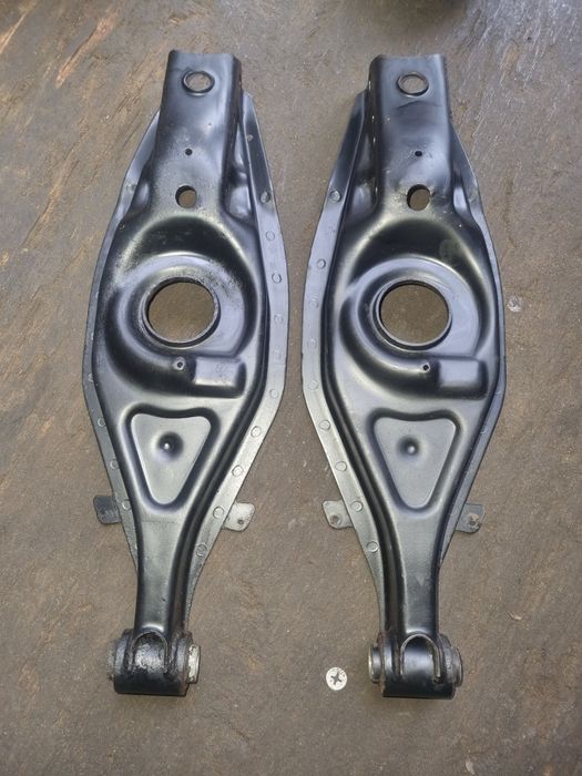 Рычаги задние на мерс w210.
