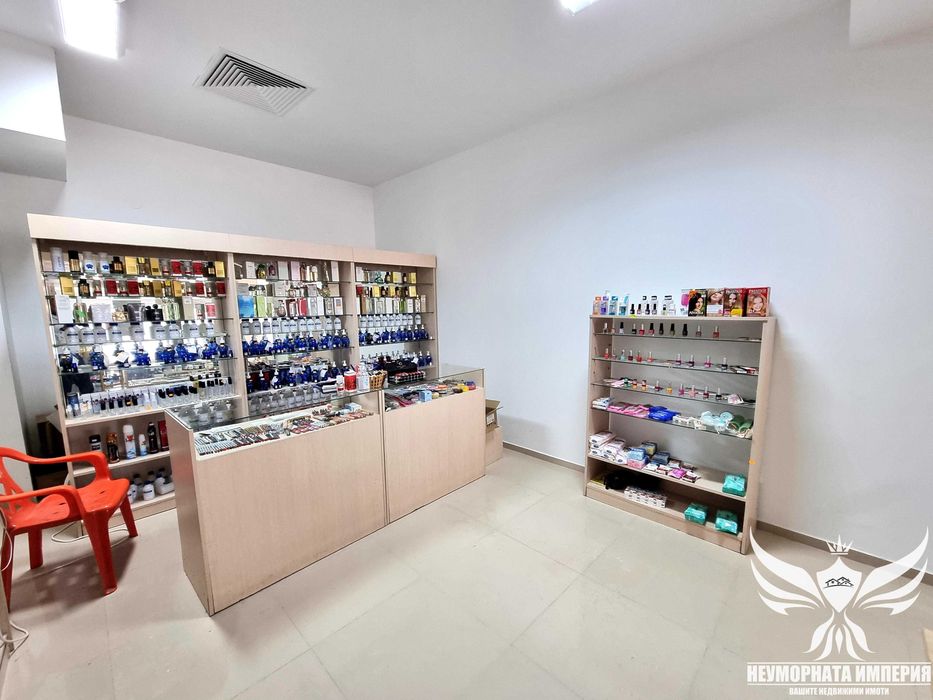 Дава се под наем Магазин в Асеновград - 25 кв.м за 201.45 € - Снимка #4