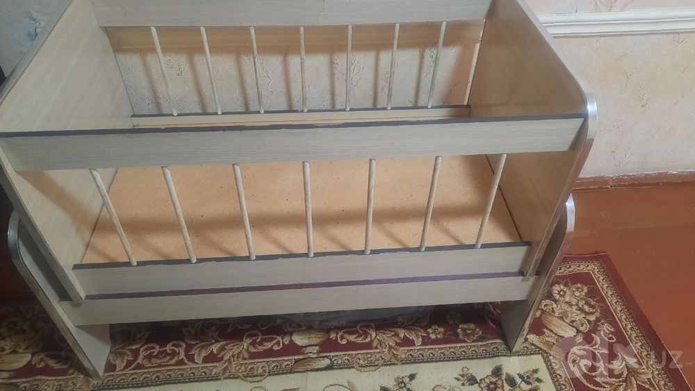 detski mebel sotiladi srochno