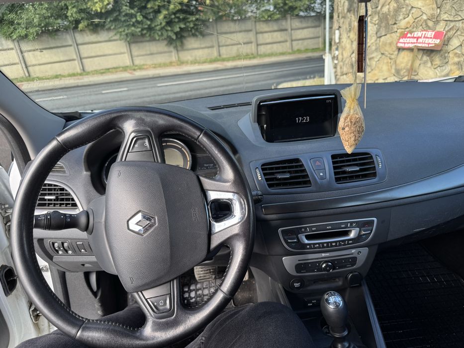 RENAULT Megane 2014 — imagine 5