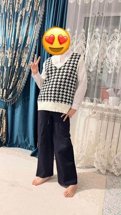 Продам школьные вещи девочке 5-6 класснице