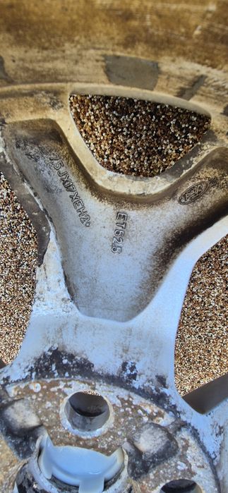 Гуми с джанти за форд куга 17 5x108