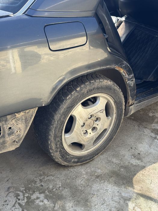 W124 мерседес по запчастям
