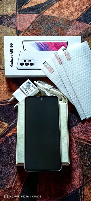 SAMSUNG GALAXY A53-Топ състояние.Стъклен кейс,3бр