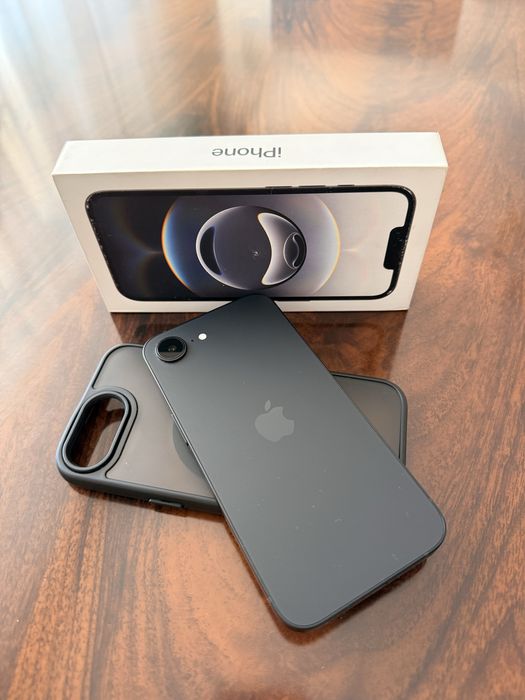 iPhone 16 E / Айфон 16Е 128 гб