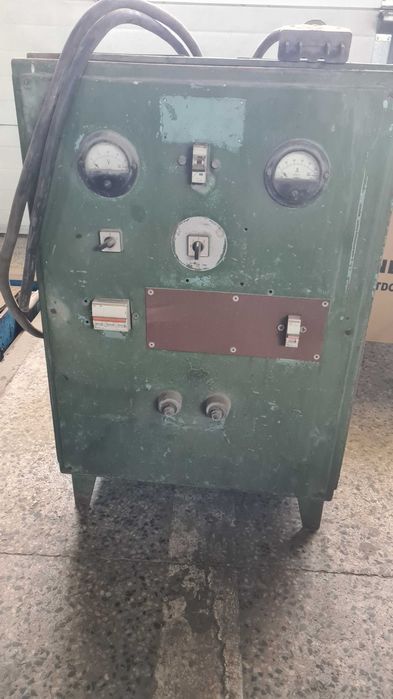 Зарядно за акумулатори