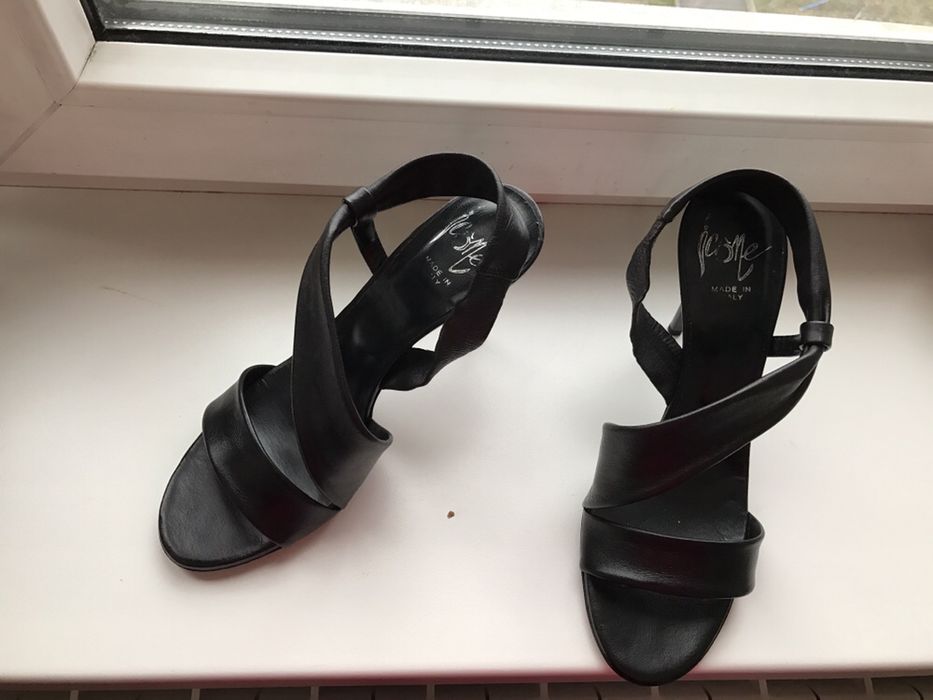 Босоножки, Италия