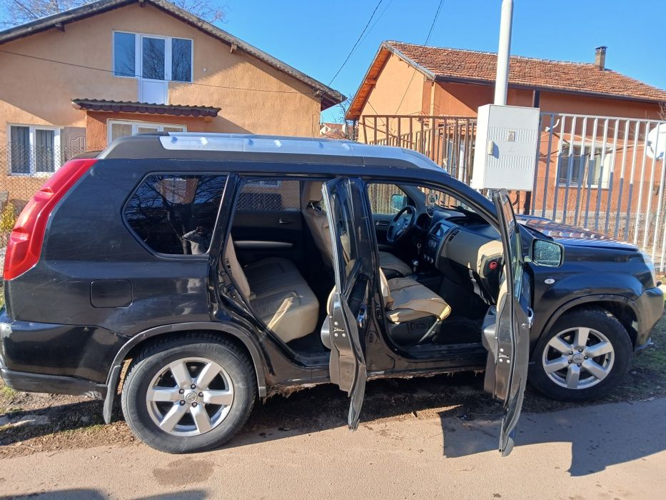 Продавам Нисан Х-Траil