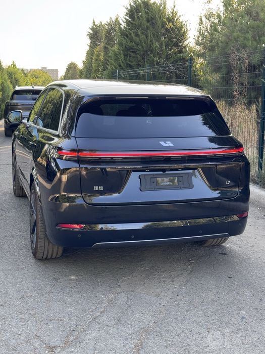 lixiang L7 ultra/kofe/10.000km probeg kofe salon