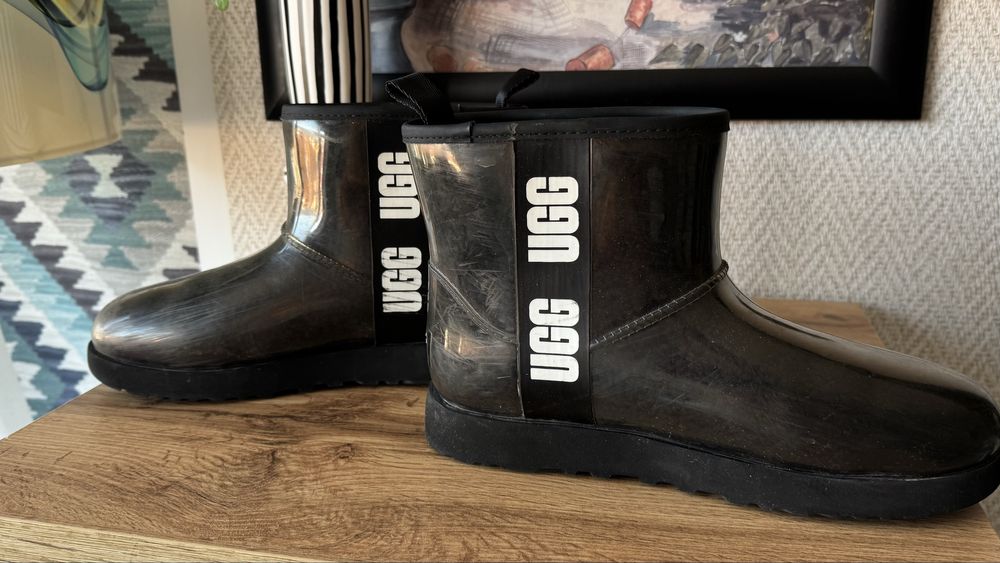 Дамски апрески UGG номер 40