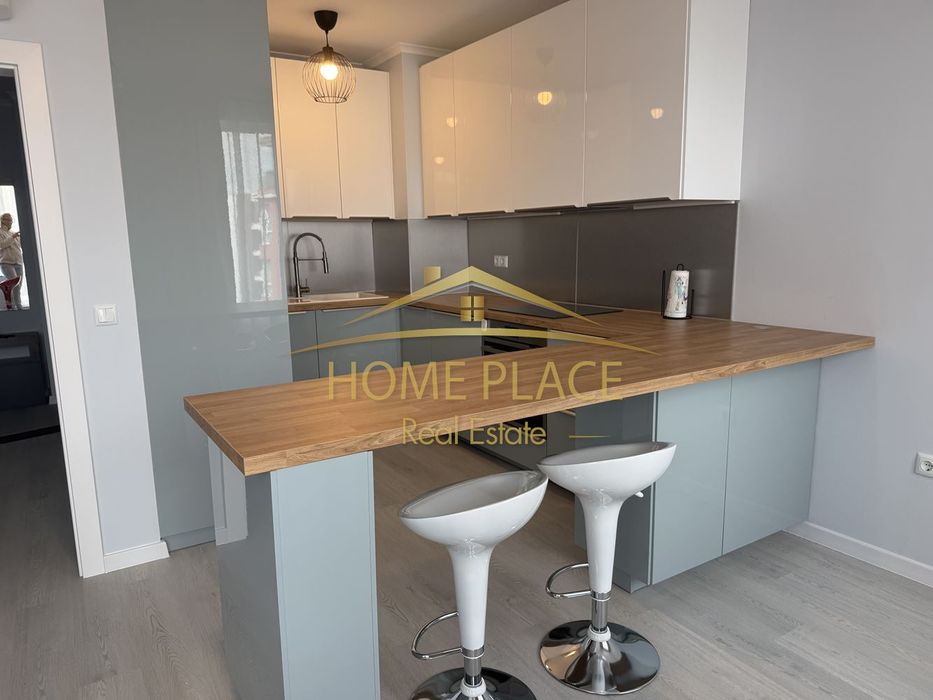 Продава се Двустаен апартамент в к.к. Св.Св. Константин и Елена - 68 кв.м за 2971 €/кв.м - Снимка #1